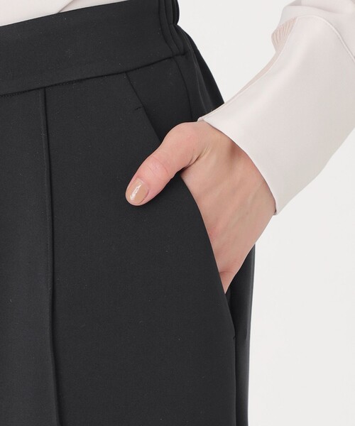 CAST:(キャストコロン)の「【着心地抜群/セットアップ】デザインタックジャージーパンツ(その他パンツ・レディース・ブラック/オフホワイト・S/M)」の13枚目の写真