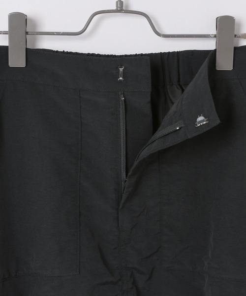 Heather（ヘザー）の「シャーリングカーゴロングスカート　106739（スカート・レディース・ブラック/オフホワイト・FREE）」の22枚目の写真