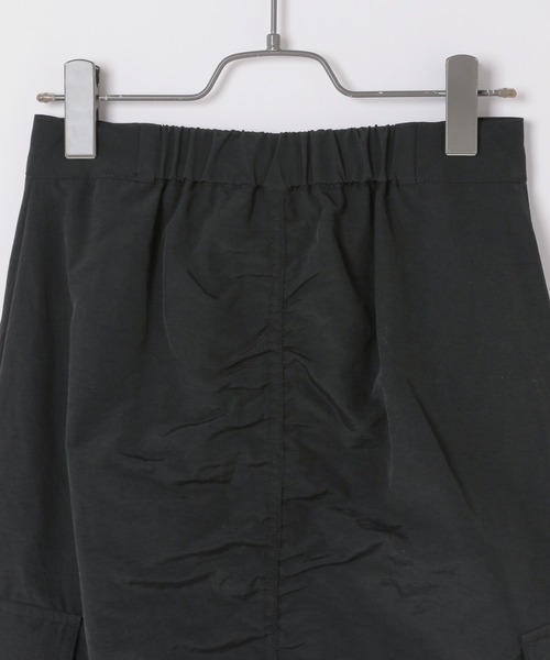 Heather（ヘザー）の「シャーリングカーゴロングスカート　106739（スカート・レディース・ブラック/オフホワイト・FREE）」の21枚目の写真