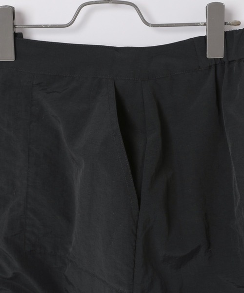 Heather（ヘザー）の「シャーリングカーゴロングスカート　106739（スカート・レディース・ブラック/オフホワイト・FREE）」の15枚目の写真