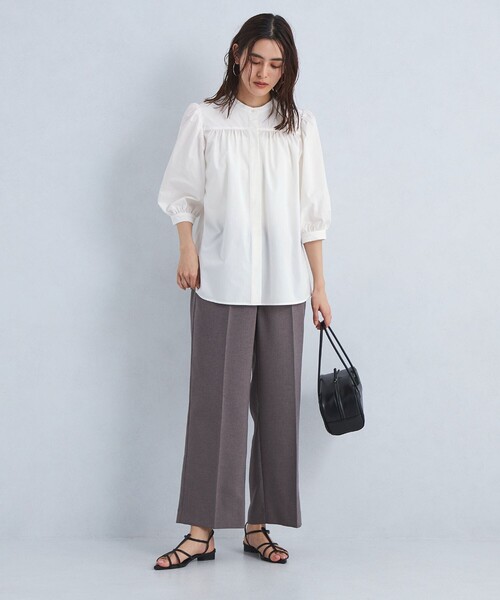 green label relaxing（グリーンレーベルリラクシング）の「【WEB限定】バンドカラー ギャザー ブラウス -ウォッシャブル・吸水速乾・UVカット-（シャツ/ブラウス・レディース・ホワイト/ベージュ/ネイビー・FREE）」の11枚目の写真