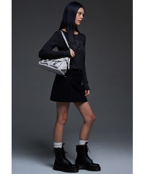 FANCY CLUB（ファンシークラブ）の「A'GEM/9 × .kom 『 FANCY CLUB/ファンシークラブ』 TYPO BASIC LOGO CARDIGAN/ロゴカーディガン（カーディガン/ボレロ・レディース・ブラック/ベージュ/ブラウン・FREE）」の7枚目の写真