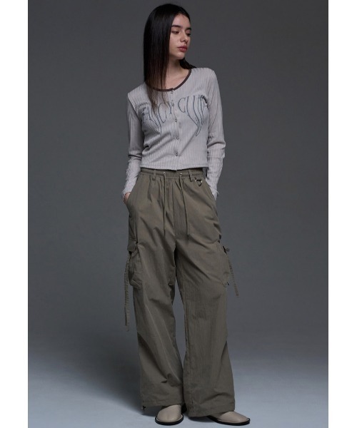 FANCY CLUB（ファンシークラブ）の「A'GEM/9 × .kom 『 FANCY CLUB/ファンシークラブ』 TYPO BASIC LOGO CARDIGAN/ロゴカーディガン（カーディガン/ボレロ・レディース・ブラック/ベージュ/ブラウン・FREE）」の20枚目の写真