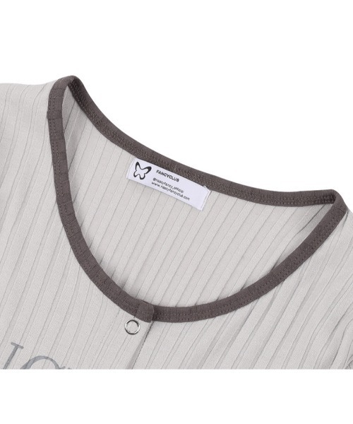 FANCY CLUB（ファンシークラブ）の「A'GEM/9 × .kom 『 FANCY CLUB/ファンシークラブ』 TYPO BASIC LOGO CARDIGAN/ロゴカーディガン（カーディガン/ボレロ・レディース・ブラック/ベージュ/ブラウン・FREE）」の11枚目の写真