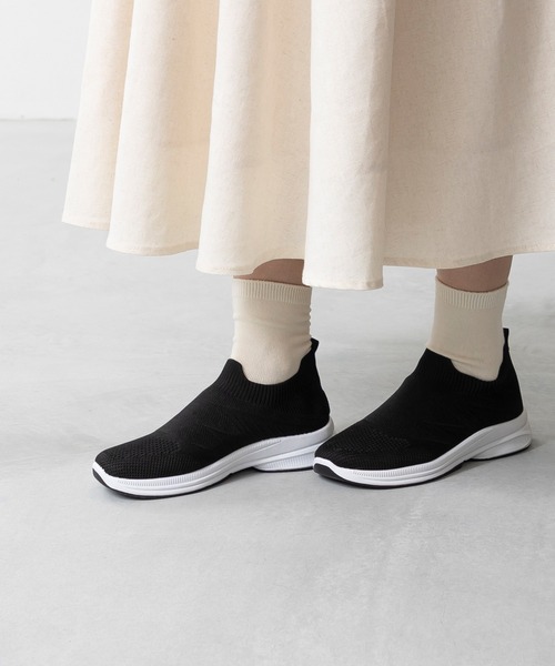 welleg（ウェレッグ）の「やわらかフィット ニットスニーカー（スニーカー・レディース・ブラック系その他・36/37/38/39/40/41）」の12枚目の写真