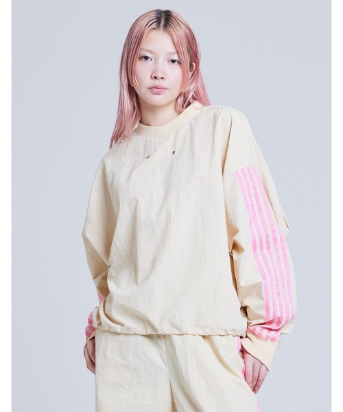 Little sunny bite（リトルサニーバイト）の「nylon pull over