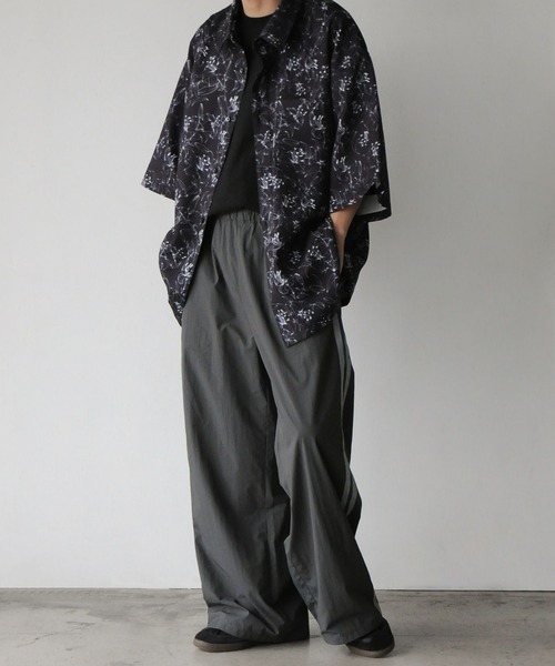 NILWAY（ニルウェイ）の「サイドラインナイロントラックパンツ/ワイドナイロンパンツ（その他パンツ・メンズ・ネイビー/グリーン/ブラック/グレー・SMALL/MEDIUM/LARGE）」の16枚目の写真