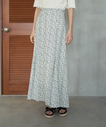 earth music&ecology | 揺れる小花柄裾フレアスカート(スカート)