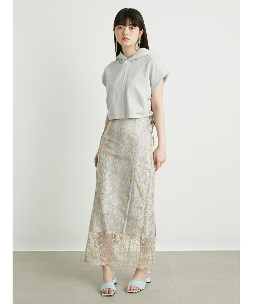 LILY BROWN（リリーブラウン）の「エンブロイダリーラインタイトスカート（スカート・レディース・ライトベージュ/ブラック/オリーブ・0/1）」の18枚目の写真