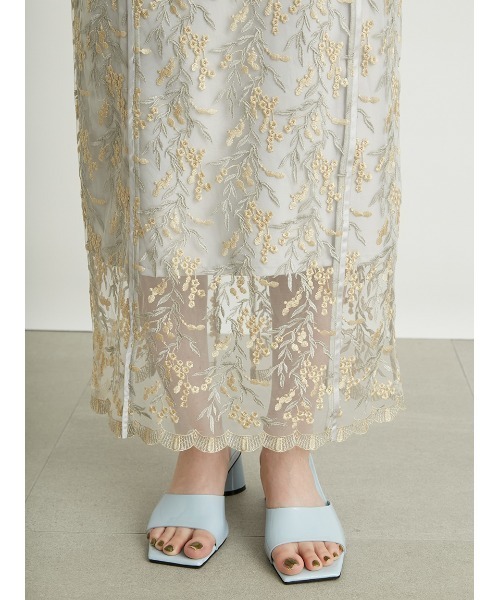 LILY BROWN（リリーブラウン）の「エンブロイダリーラインタイトスカート（スカート・レディース・ライトベージュ/ブラック/オリーブ・0/1）」の14枚目の写真