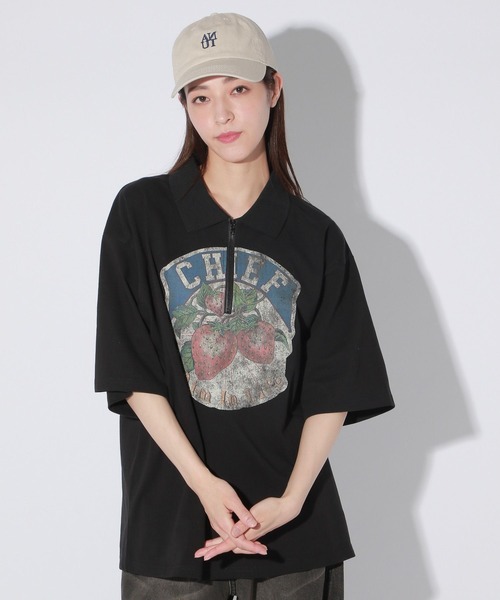 Anui(アニュイ)の「【UNISEX】レトロアートポロプルオーバー(Tシャツ/カットソー・レディース・オフホワイト/ブラック・MEDIUM)」の2枚目の写真