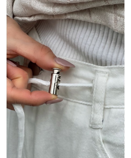 Day and Grade（デイアンドグレイド）の「ホワイトワイドデニム（デニムパンツ・レディース・ホワイト・FREE）」の3枚目の写真