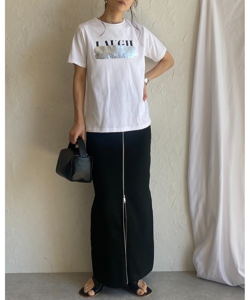 She's Closet(シーズクローゼット)の「ヴィンテージロゴ消し半袖メタリック箔プリントTシャツ(Tシャツ/カットソー・レディース・ブラック×シルバー/ホワイト×シルバー/ホワイト×ゴールド・FREE)」の8枚目の写真