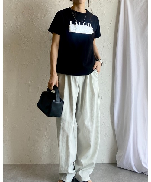 She's Closet(シーズクローゼット)の「ヴィンテージロゴ消し半袖メタリック箔プリントTシャツ(Tシャツ/カットソー・レディース・ブラック×シルバー/ホワイト×シルバー/ホワイト×ゴールド・FREE)」の13枚目の写真