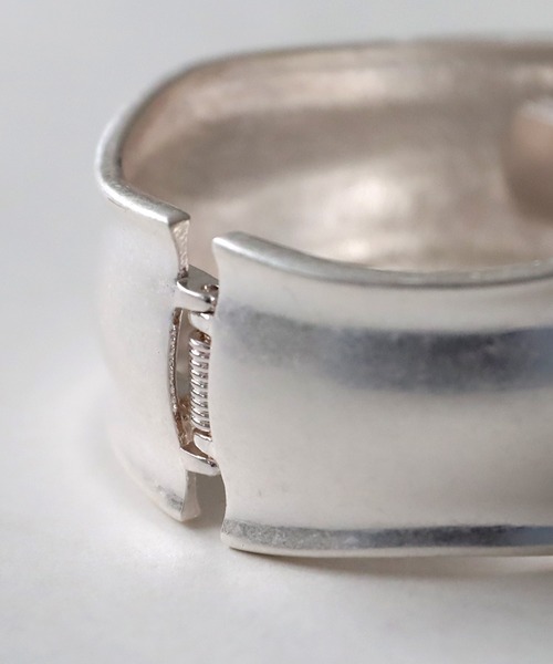 antiqua（アンティカ）の「ワイドブレスレット（ブレスレット・レディース・シルバー/ゴールド・FREE）」の10枚目の写真