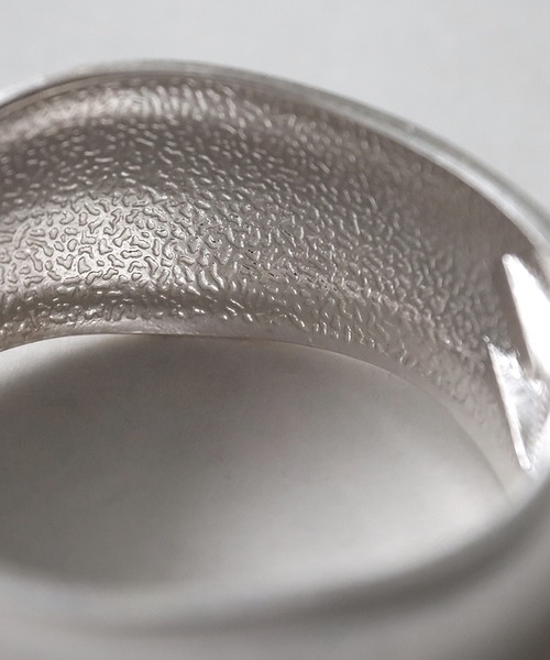 antiqua（アンティカ）の「ワイドブレスレット（ブレスレット・レディース・シルバー/ゴールド・FREE）」の9枚目の写真