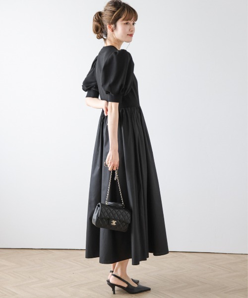完売品✨️新品未使用タグ付✨️ メリノウールパフスリーブ ワンピース 38 ドッキングパフスリーブワンピース（ワンピース）｜AMELY