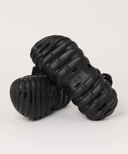 crocs(クロックス)の「【CROCS】Echo Clog(サンダル・レディース・ブラック・23cm/22cm/24cm)」の3枚目の写真