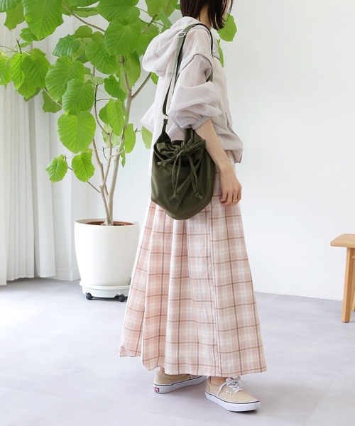 Crisp(クリスプ)の「チェックギャザースカート(スカート・レディース・ネイビー/コーラル・FREE)」の9枚目の写真