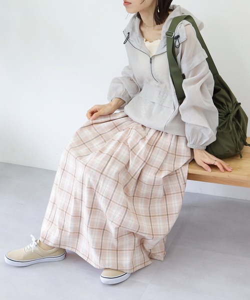 Crisp(クリスプ)の「チェックギャザースカート(スカート・レディース・ネイビー/コーラル・FREE)」の14枚目の写真