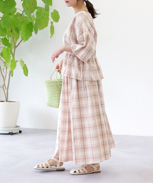 Crisp(クリスプ)の「チェックギャザースカート(スカート・レディース・ネイビー/コーラル・FREE)」の17枚目の写真