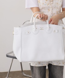 YOUNG&OLSEN The DRYGOODS STORE（ヤングアンドオルセン）の「YOUNG & OLSEN/ヤングアンドオルセン EMBOSSED LEATHER BELTED TOTE M カウレザー トートバッグ 2026年春夏（トートバッグ）」