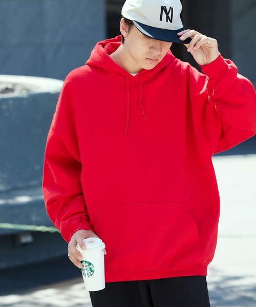 GILDAN（ギルダン）の「GILDAN/ギルダン 8.0ozヘビーブレンド オーバーサイズ プルオーバーパーカー 裏起毛（パーカー・メンズ・レッド/グレー/オレンジ/パープル/ブラック/ホワイト/ライム/サンドベージュ/ネイビー/カーキ/ライトブルー/ダークグリーン/ロイヤルブルー/ピンク/ミント/ライトパープル/マルーン/ゴールド/ダークブラウン/ライトピンク/グリーン/ベージュ/スカイブルー・M/S/L/XL）」の20枚目の写真