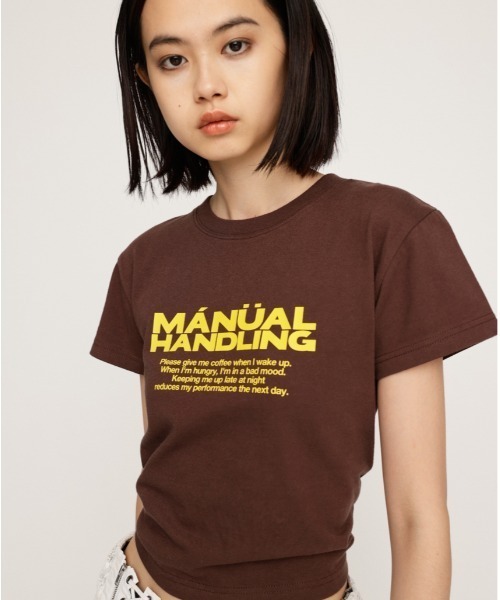 SLY（スライ）の「COMPACT LOGO T/SH コンパクト ロゴ Tシャツ（Tシャツ/カットソー・レディース・ブラック/ピンク/ブラウン/ホワイト/ダークグレー・FREE）」の4枚目の写真