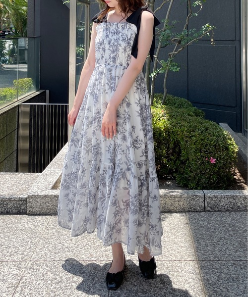 one way(ワンウェイ)の「肩リボンシャーリングキャミワンピース(ワンピース・レディース・ピンク/ブラック/ホワイト系その他/ブラック系その他/アイボリー/ブラック系その他2・FREE)」の7枚目の写真