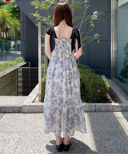 one way(ワンウェイ)の「肩リボンシャーリングキャミワンピース(ワンピース・レディース・ピンク/ブラック/ホワイト系その他/ブラック系その他/アイボリー/ブラック系その他2・FREE)」の13枚目の写真