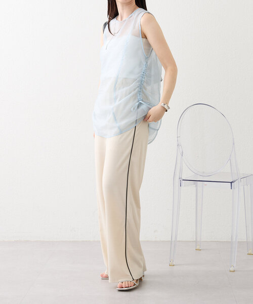 mystic（ミスティック）の「【3色展開】シアーノースリブラウス（シャツ/ブラウス・レディース・ブルー/ブラック/ベージュ・FREE）」の4枚目の写真