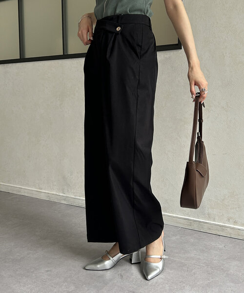 Thevon(ゼボン)の「ウエストクロスタックパンツ(その他パンツ・レディース・チャコールグレー/ブラック/ホワイト系その他/キャメル・S/M)」の3枚目の写真