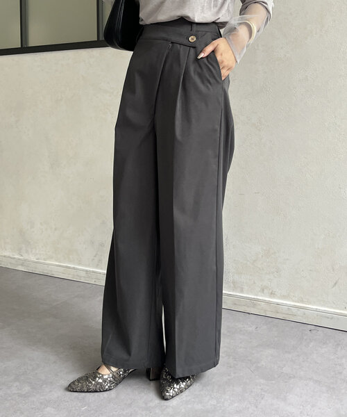 Thevon(ゼボン)の「ウエストクロスタックパンツ(その他パンツ・レディース・チャコールグレー/ブラック/ホワイト系その他/キャメル・S/M)」の22枚目の写真