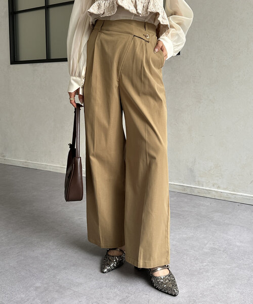 Thevon(ゼボン)の「ウエストクロスタックパンツ(その他パンツ・レディース・チャコールグレー/ブラック/ホワイト系その他/キャメル・S/M)」の15枚目の写真