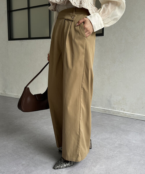 Thevon(ゼボン)の「ウエストクロスタックパンツ(その他パンツ・レディース・チャコールグレー/ブラック/ホワイト系その他/キャメル・S/M)」の14枚目の写真