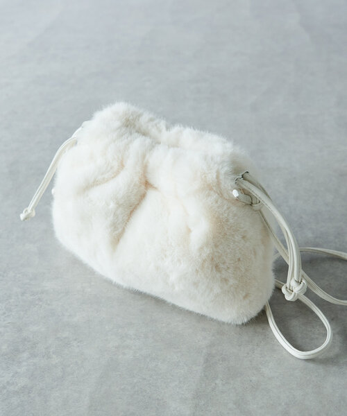 un dix cors（アンディコール）の「ファー巾着バッグ（ハンドバッグ・レディース・ブラック/グレー/ホワイト・FREE）」の7枚目の写真