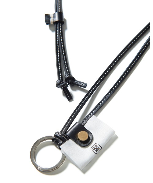 uniform experiment（ユニフォームエクスペリメント）の「LEATHER STRAP（ネックレス・メンズ・ブラック・FREE）」の2枚目の写真