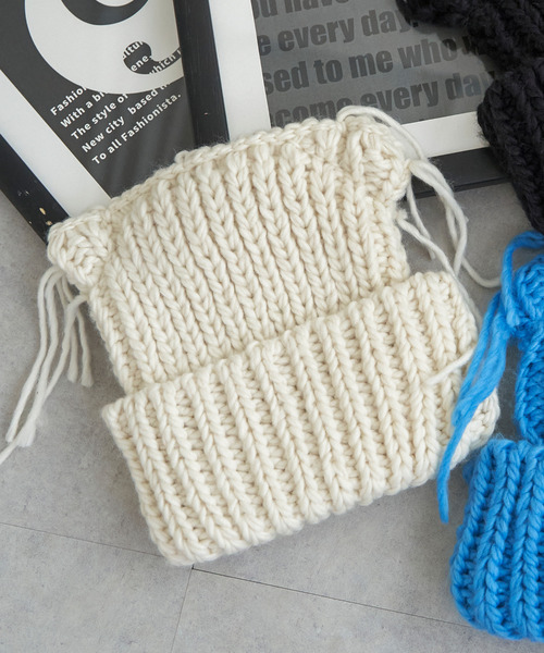 VENCEEXCHANGE（ヴァンスエクスチェンジ）の「ローゲージねこみみニット帽/猫耳/ネコ（ニットキャップ/ビーニー・レディース・アイボリー/ブラック/ブルー・FREE）」の2枚目の写真