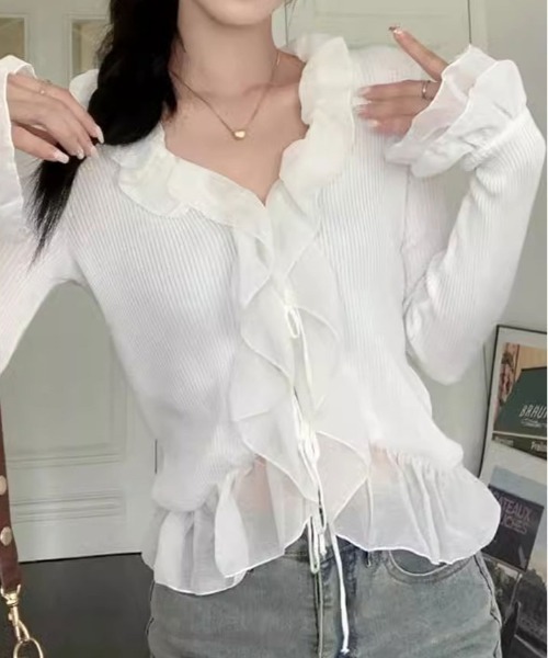 kirakiraShop(キラキラショップ)の「フリル ロングスリーブ ボレロ カーディガン(ニット/セーター・レディース・ブラック/ホワイト・FREE)」の3枚目の写真