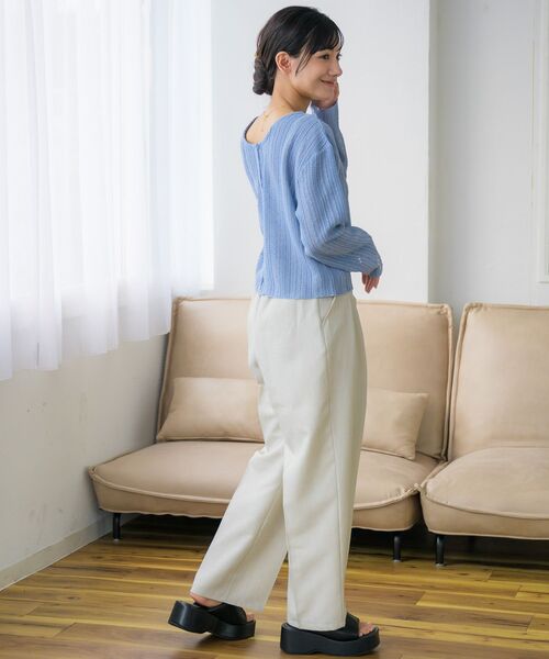 RETRO GIRL（レトロガール）の「スカシ柄カットカーデ（カーディガン/ボレロ・レディース・ブラック/ナチュラル/ブルー・FREE）」の10枚目の写真