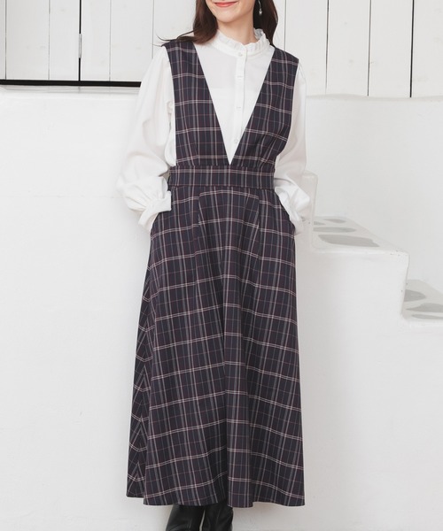 Honeys（ハニーズ）の「Ｖネックジャンスカ（ジャンパースカート・レディース・グレー系/ネイビー系/ブラウン系・SS/S/M/L/LL/3L）」の5枚目の写真