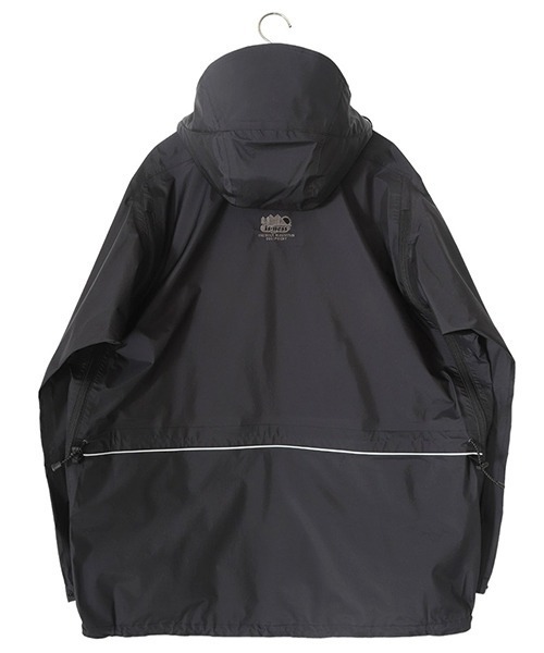 is-ness（イズネス）の「is-ness / イズネス：3-LAYER TRANSFORMABLE