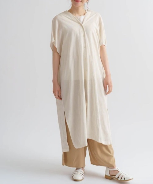 LOSUCA（ロスカ）の「綿麻レーヨン　Vネック羽織ワンピース（ワンピース・レディース・ナチュラル/チャコール・FREE）」の6枚目の写真