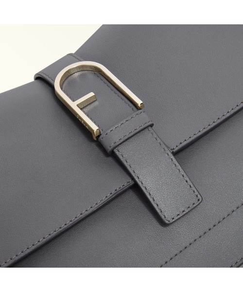FURLA(フルラ)の「FURLA FLOW M TOP HANDLE(ハンドバッグ・レディース・ダークグレー・ONE SIZE)」の5枚目の写真