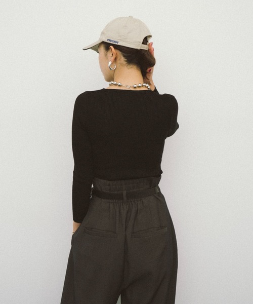 HANNE(アン)の「ピンタックハイウエストパンツ(その他パンツ・レディース・ブラック/カーキ/グレー・FREE/SMALL)」の11枚目の写真