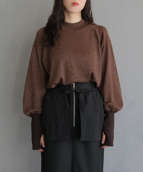 &g'aime(アンジェム)の「【&g'aime】ボリューム袖サムホールラメニットトップス VOLUME SLEEVE THUMBS HOLE GLITTER KNIT(ニット/セーター・レディース・ブラック/アイボリー/ブラウン・FREE)」の9枚目の写真