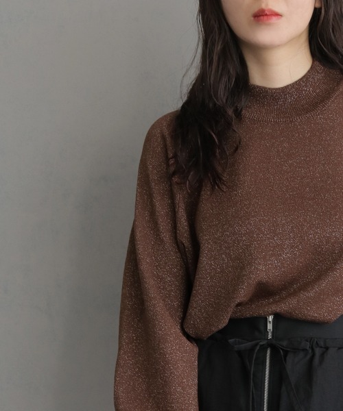 &g'aime(アンジェム)の「【&g'aime】ボリューム袖サムホールラメニットトップス VOLUME SLEEVE THUMBS HOLE GLITTER KNIT(ニット/セーター・レディース・ブラック/アイボリー/ブラウン・FREE)」の12枚目の写真