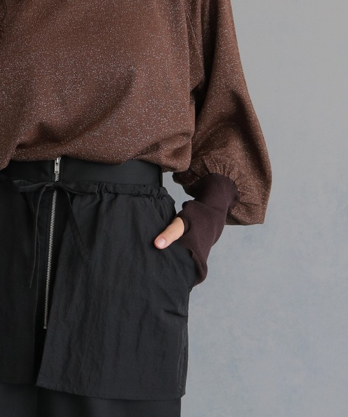 &g'aime(アンジェム)の「【&g'aime】ボリューム袖サムホールラメニットトップス VOLUME SLEEVE THUMBS HOLE GLITTER KNIT(ニット/セーター・レディース・ブラック/アイボリー/ブラウン・FREE)」の13枚目の写真
