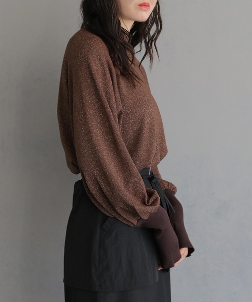&g'aime(アンジェム)の「【&g'aime】ボリューム袖サムホールラメニットトップス VOLUME SLEEVE THUMBS HOLE GLITTER KNIT(ニット/セーター・レディース・ブラック/アイボリー/ブラウン・FREE)」の14枚目の写真