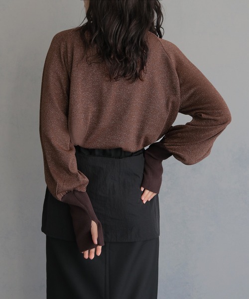 &g'aime(アンジェム)の「【&g'aime】ボリューム袖サムホールラメニットトップス VOLUME SLEEVE THUMBS HOLE GLITTER KNIT(ニット/セーター・レディース・ブラック/アイボリー/ブラウン・FREE)」の15枚目の写真